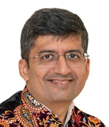 Shri Sumit Mohanlal Savla